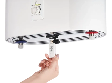 Водонагреватель Electrolux EWH 30 Centurio IQ 2.0