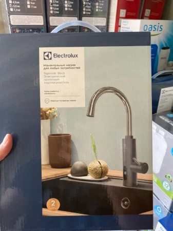Водонагреватель Electrolux Taptronic (черный)