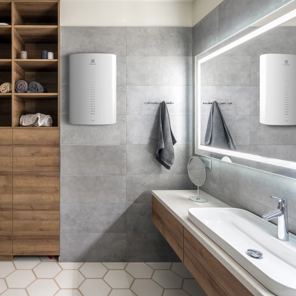 Водонагреватель Electrolux EWH 30 Regency