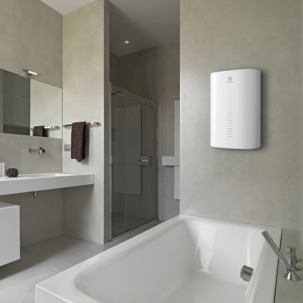Водонагреватель Electrolux EWH 30 Regency